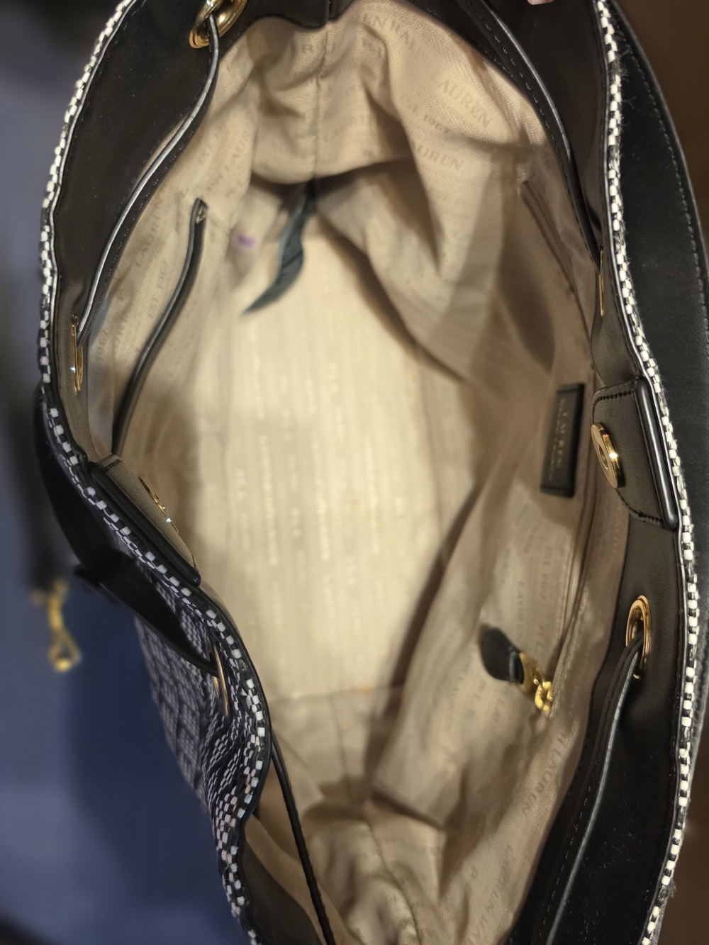 Lauren Ralph Lauren Black and White Drawstring Crossbody with Gold Hardware - Picture 3 of 8